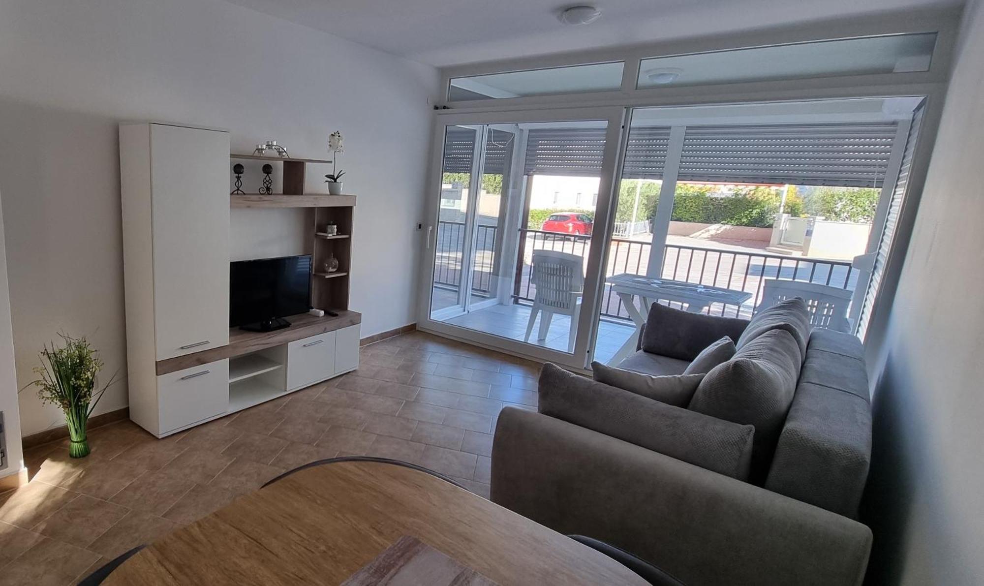 Apartmani Sunce I More Premantura Exterior photo